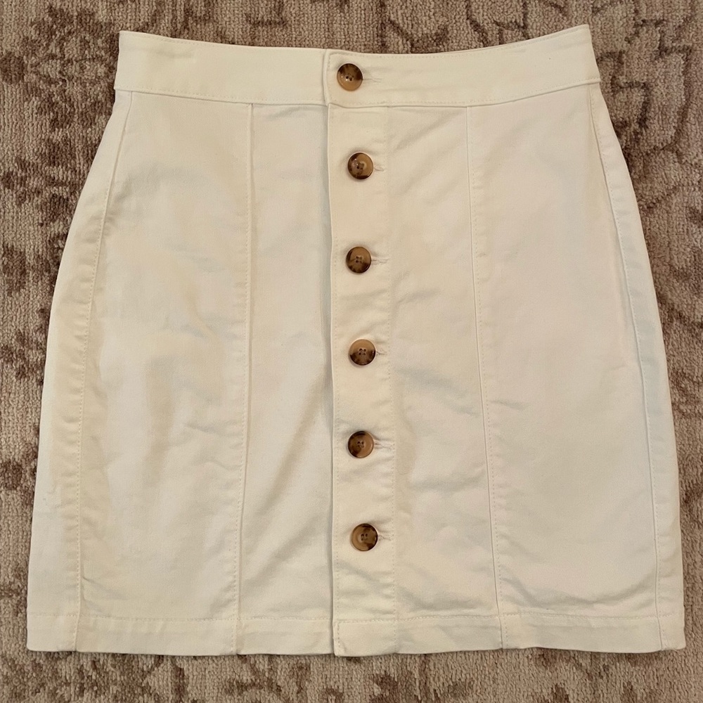 Ann Taylor Loft denim stretch skirt (button down)